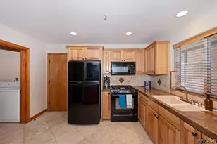 745 Summit, Big Bear Lake, CA 92315 - Photo 15