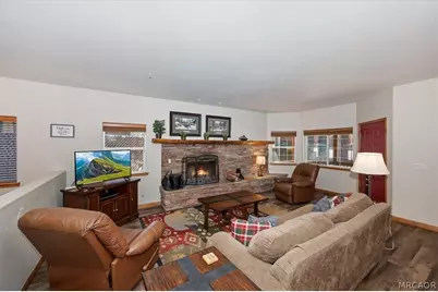 745 Summit, Big Bear Lake, CA 92315 - Photo 7