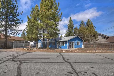 205 Zaca Road, Big Bear City, CA 92314 - Photo 33
