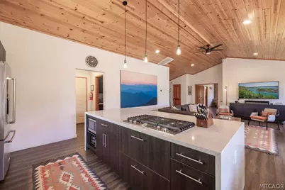 43855 Wolf Road, Big Bear Lake, CA 92315 - Photo 11