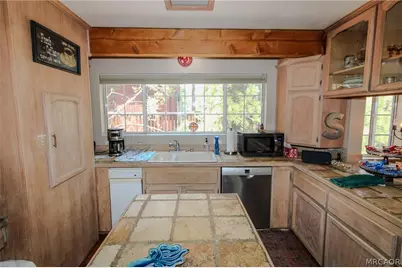 113 Dawn Drive, Big Bear City, CA 92314 - Photo 11