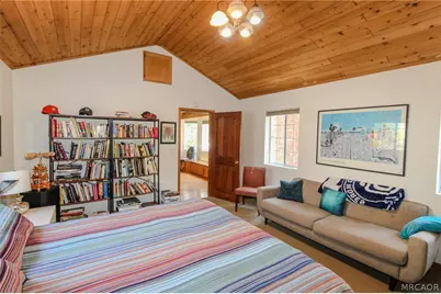 113 Dawn Drive, Big Bear City, CA 92314 - Photo 37