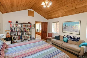 113 Dawn Dr, Big Bear City, CA 92314 - Photo 37