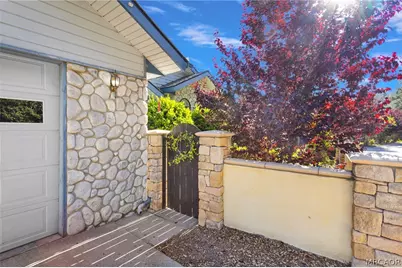 23243 Sunrise Way, Crestline, CA 92325 - Photo 5