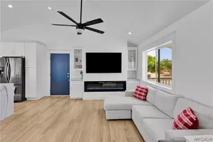 8038 Begonia Rd, Phelan, CA 92371 - Photo 9