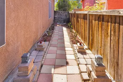 12529 Marchmont Court, Victorville, CA 92392 - Photo 59