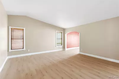 12529 Marchmont Court, Victorville, CA 92392 - Photo 41