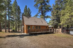 1012 E Country Club Blvd, Big Bear City, CA 92314 - Photo 9