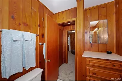 1012 E Country Club Boulevard, Big Bear City, CA 92314 - Photo 27