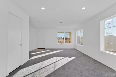 10132 Kemper Avenue, Adelanto, CA 92301 - Photo 7