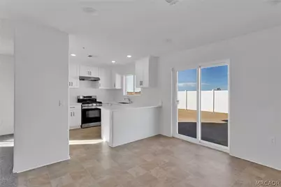 10110 Kemper Avenue, Adelanto, CA 92301 - Photo 13
