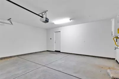 10110 Kemper Avenue, Adelanto, CA 92301 - Photo 35
