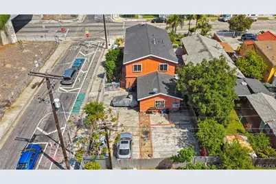 348 W 83rd Street, Los Angeles, CA 90003 - Photo 35