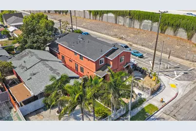 348 W 83rd Street, Los Angeles, CA 90003 - Photo 31