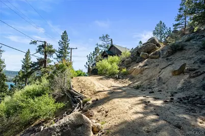 338 North Shore Drive, Fawnskin, CA 92333 - Photo 15