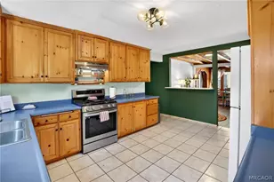 336 Lovers Ln, Cedarpines Park, CA 92322 - Photo 19