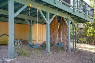135 S Fairway Drive, Lake Arrowhead, CA 92352 - Photo 27