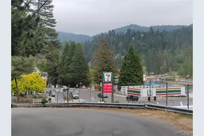 24093 Zurich Drive, Crestline, CA 92325 - Photo 23