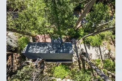 404 Hillside Road, Lake Arrowhead, CA 92352 - Photo 27