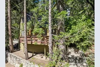 404 Hillside Road, Lake Arrowhead, CA 92352 - Photo 19