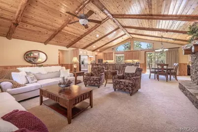 1016 Heritage Trail, Big Bear City, CA 92314 - Photo 9