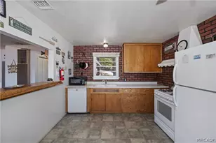 39605 Lake Dr, Big Bear Lake, CA 92315 - Photo 27
