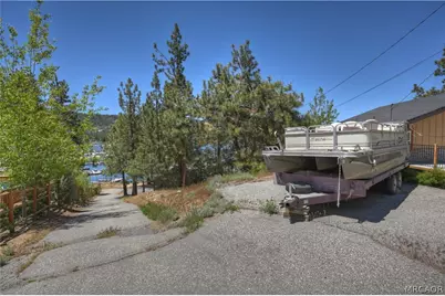 39605 Lake Drive, Big Bear Lake, CA 92315 - Photo 47
