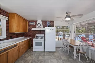 39605 Lake Dr, Big Bear Lake, CA 92315 - Photo 27