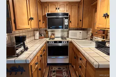 777 Ivy Lane, Lake Arrowhead, CA 92352 - Photo 7
