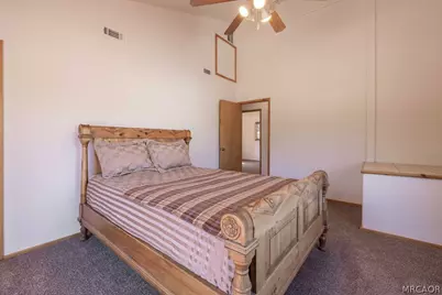 225 Zaca Road, Big Bear City, CA 92314 - Photo 17