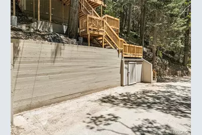 601 Sunderland Court, Lake Arrowhead, CA 92352 - Photo 33