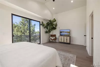 1304 E Mountain View Boulevard, Big Bear City, CA 92314 - Photo 21
