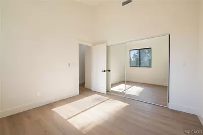 1304 E Mountain View Boulevard, Big Bear City, CA 92314 - Photo 29