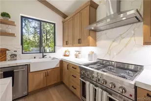 1304 E Mountain View Blvd, Big Bear City, CA 92314 - Photo 9
