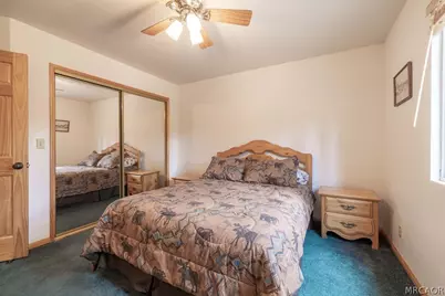 379 Fawn Trail Place, Big Bear Lake, CA 92315 - Photo 33