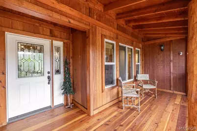 379 Fawn Trail Place, Big Bear Lake, CA 92315 - Photo 3