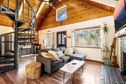375 W Tiger Lily Drive, Big Bear City, CA 92314 - Photo 9