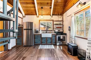 375 W Tiger Lily Dr, Big Bear City, CA 92314 - Photo 5
