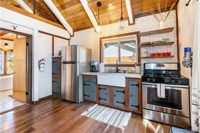 375 W Tiger Lily Drive, Big Bear City, CA 92314 - Photo 7