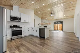 183 Moreno Ln Ln, Sugarloaf, CA 92386 - Photo 13
