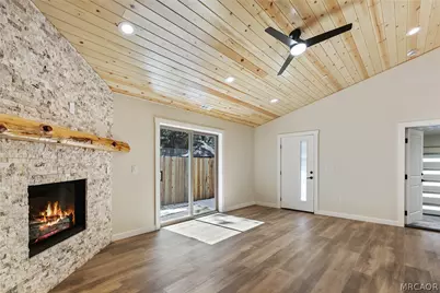 183 Moreno Ln Lane, Sugarloaf, CA 92386 - Photo 11
