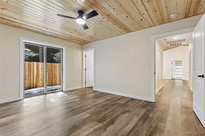 183 Moreno Ln Lane, Sugarloaf, CA 92386 - Photo 29