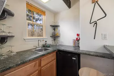 1047 Butte Avenue, Big Bear City, CA 92314 - Photo 15