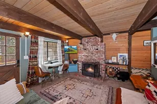 756 Cedar Ln, Sugarloaf, CA 92386 - Photo 9