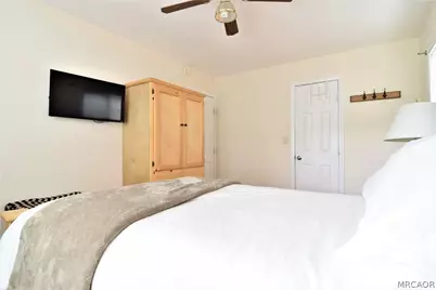 42834 Sonoma Drive, Big Bear Lake, CA 92315 - Photo 13