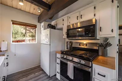 710 Villa Grove Avenue, Big Bear City, CA 92314 - Photo 5