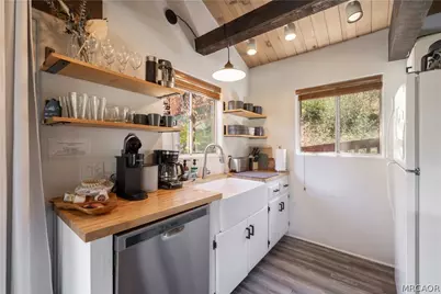 710 Villa Grove Avenue, Big Bear City, CA 92314 - Photo 5
