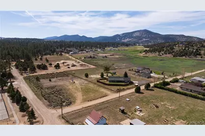 591 Lakewood Drive, Big Bear City, CA 92314 - Photo 9