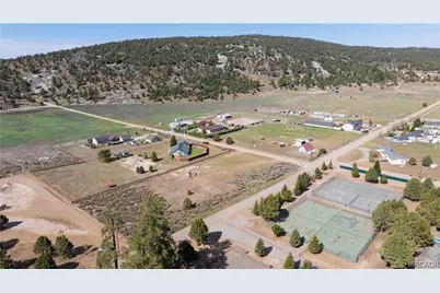 591 Lakewood Drive, Big Bear City, CA 92314 - Photo 13