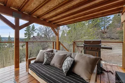 1069 Grey Back, Fawnskin, CA 92333 - Photo 29